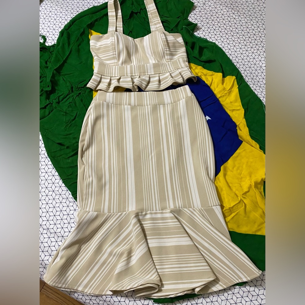 Striped skirt/top set (white/beige); Size: Large; Made in Brazil. Like new.